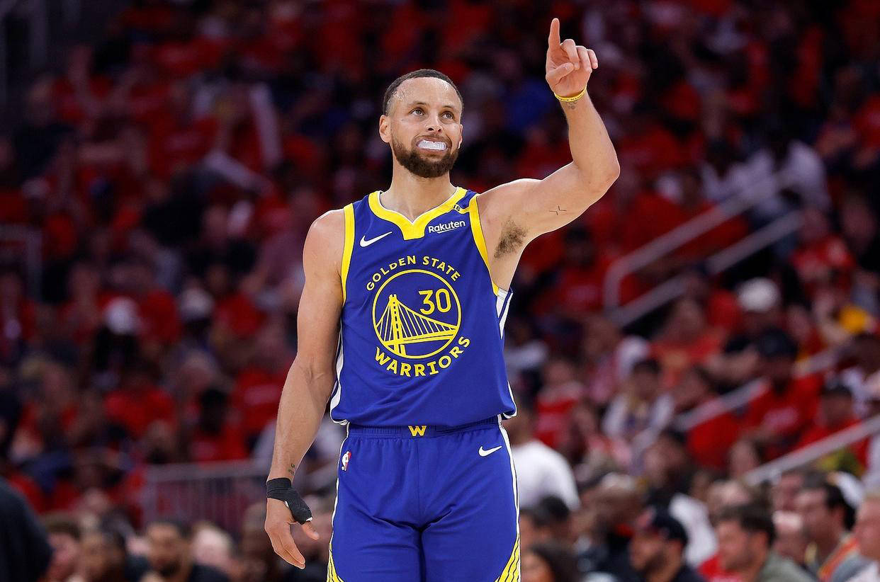 壹号娱乐热火不断突破！，库里连续二十场比赛得分超过锐不可当引发球迷热议的简单介绍